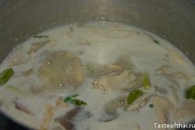 Tom-Kha-3
