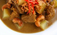 Массаман-карри с картофелем и свининой 