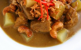 massaman-curry