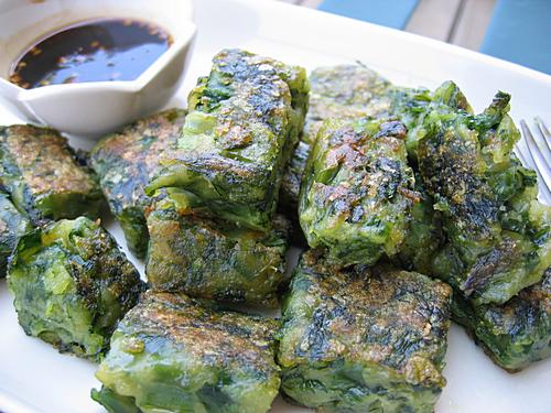chives-cake (1)