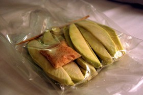 salat-iz-zelenogo-mango (8)