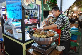 khao-ka-moo (6)
