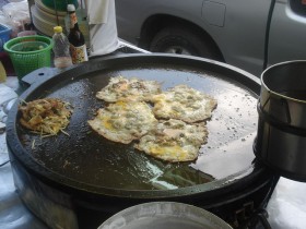 thai-oyster-pancake-hoi-tod (4)