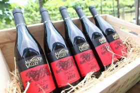 Siam-Winey-launches-Monsoon-Valley-Cuvée-de-Siam